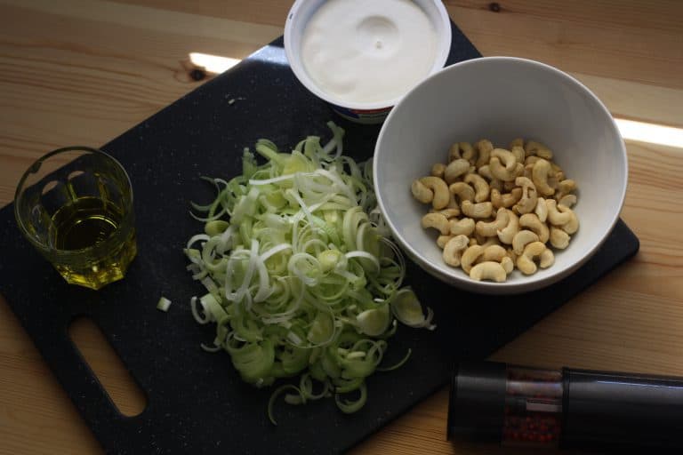 Čerstvé domácí těstoviny s pórkovým pestem