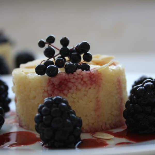 Snídaňový dortík "CousCous Berry"