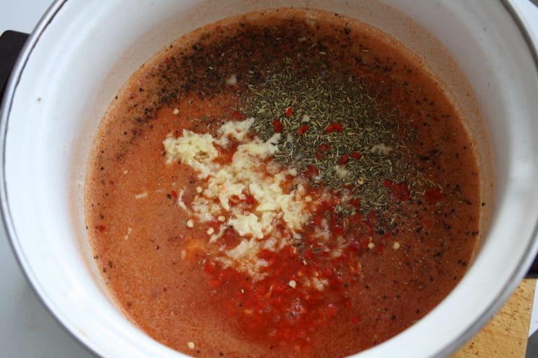 Šípková sweet&sour omáčka s chilli a česnekem