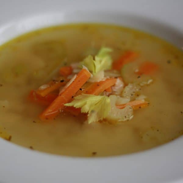 Zeleninová polévka s řapíkatým celerem