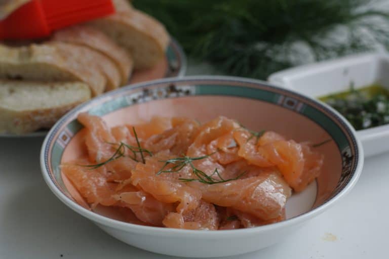 Petrželová polévka s koprem a medvědím česnekem