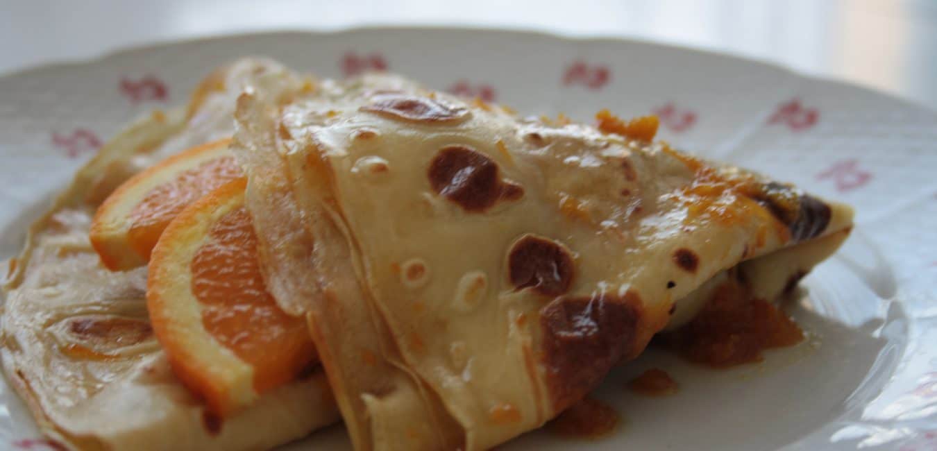 Palačinky „Crêpes Suzette“ s karamelem