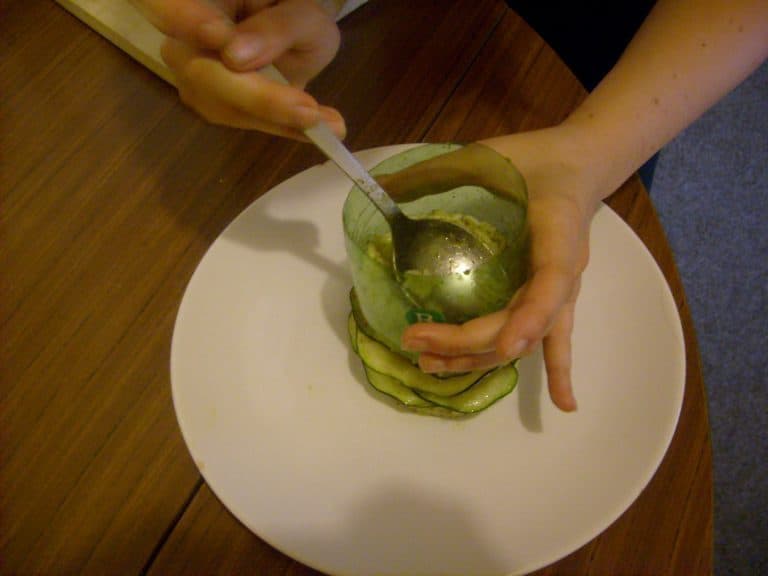 Rýžový timbál s pestem a cuketou