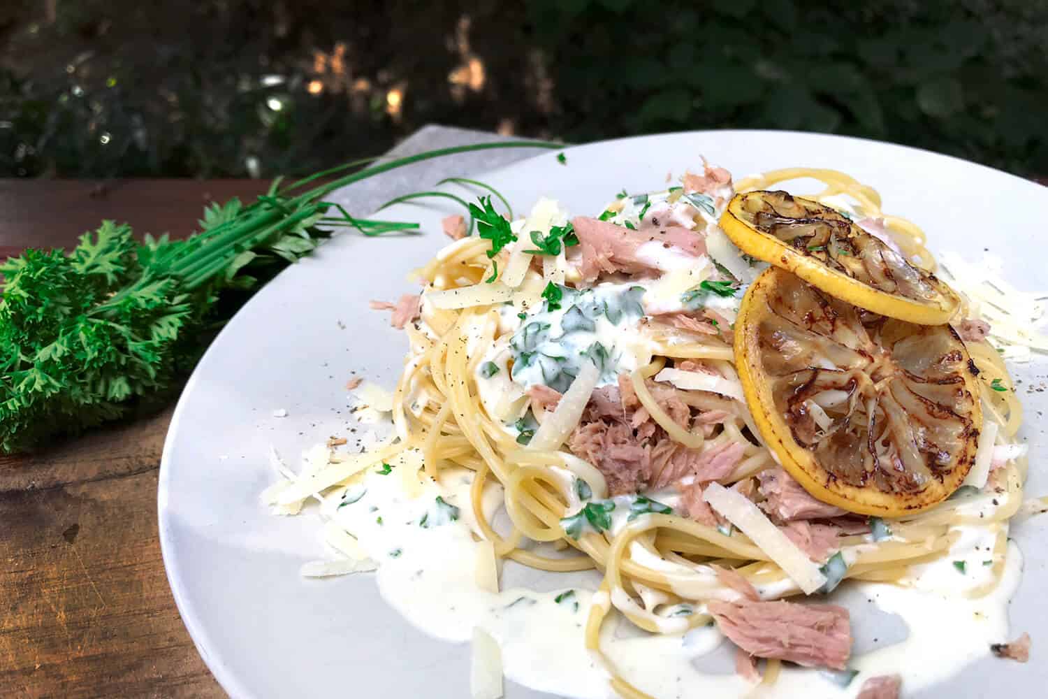 Citrónové těstoviny s tuňákem