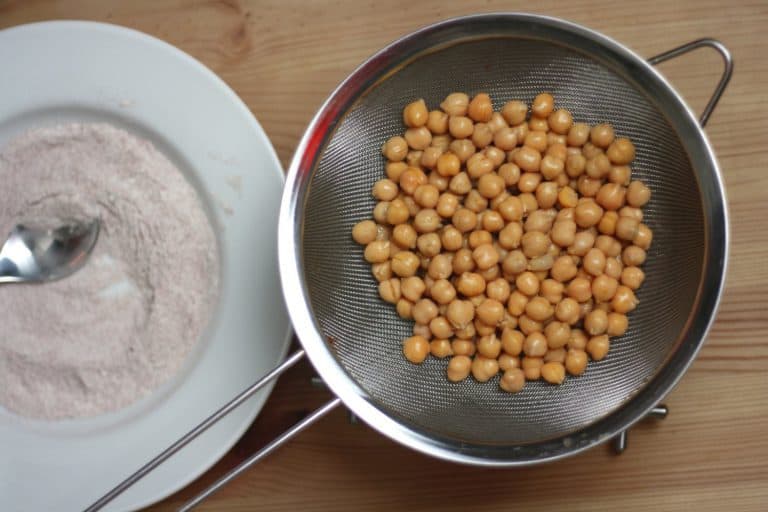 Pečená cizrna v kořeněné krustičce