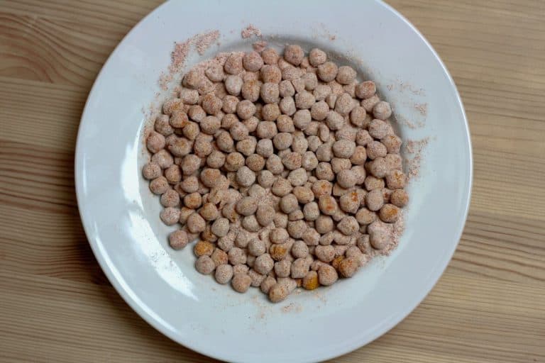 Pečená cizrna v kořeněné krustičce