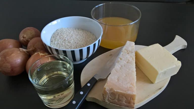 Rizoto s karamelizovanou cibulkou