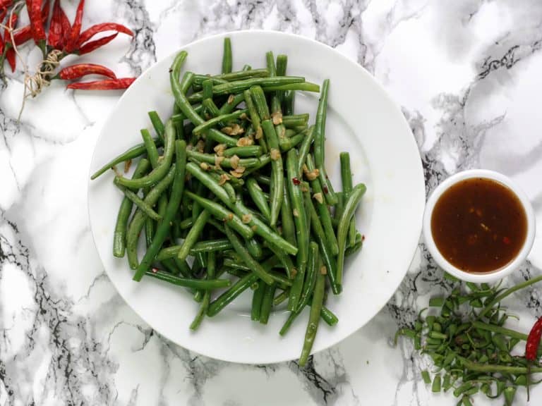 Batátové pyré s pomerančem a fazolkami