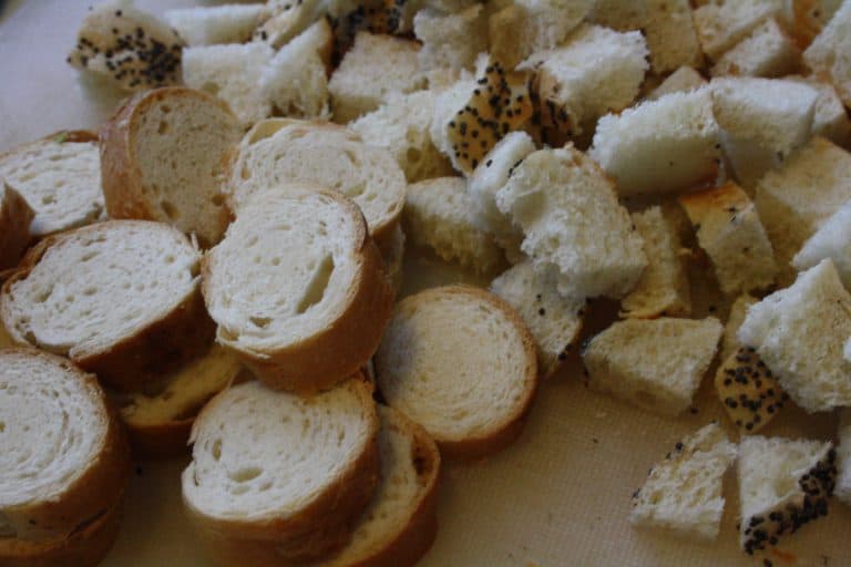 Pórková polévka s pikantními fazolkami a houbami Shiitake