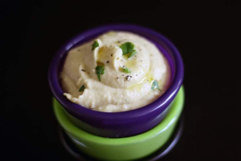 Základní hummus z cizrny a pasty tahini