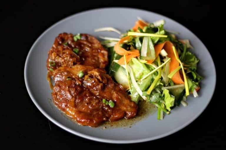 Vepřová krkovice s chilli a meruňkovým džemem