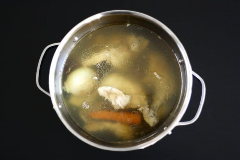 Vietnamská kuřecí (slepičí) polévka - Pho Ga