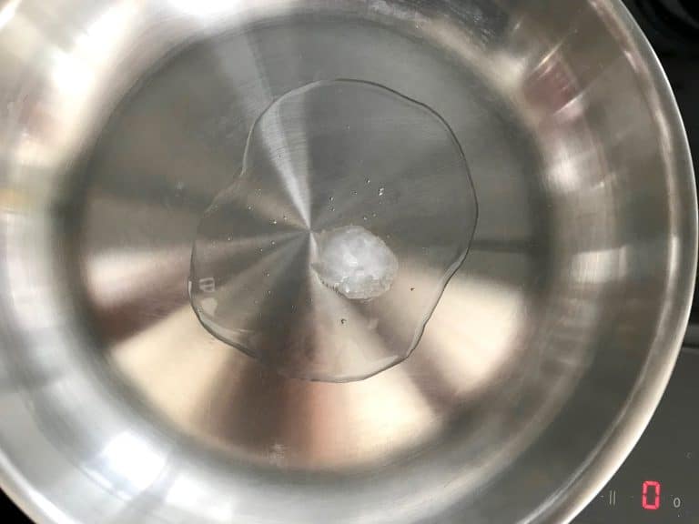 Hovězí stir-fry se zeleninou a nudlemi udon