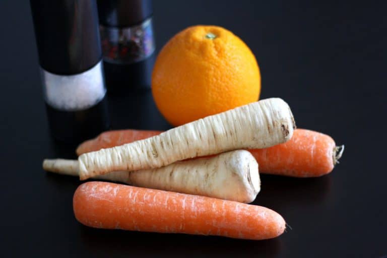 Pyré z pečené mrkve a petržele s pomerančem - postup - krok 1