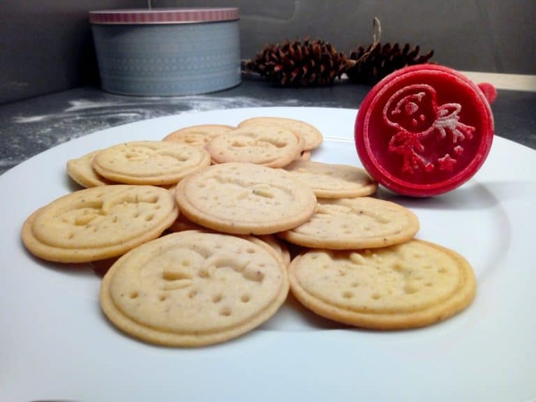 Vánoční máslové sušenky s perníkovým kořením
