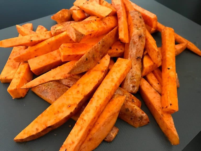 Batátové hranolky pečené v troubě