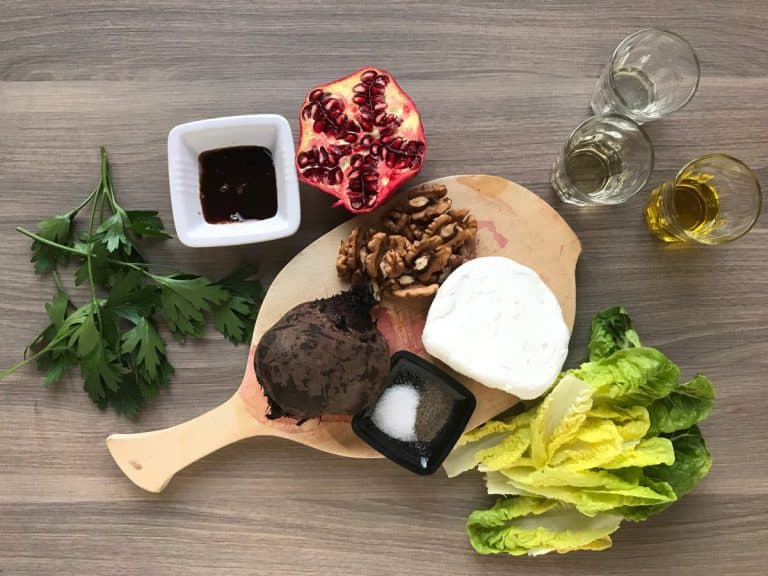 Carpaccio z červené řepy s granátovým jablkem