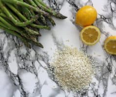 italské rizoto s chřestem a citronem