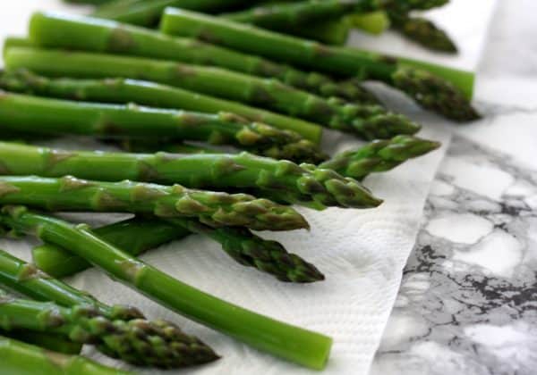 Jak blanšírovat zelený chřest