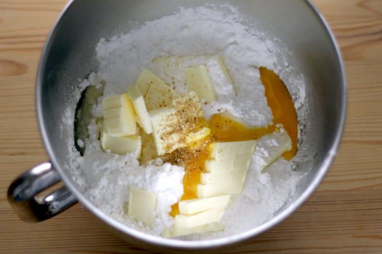 Velikonoční matcha a vanilkové sušenky