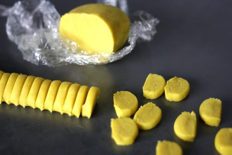 Velikonoční matcha a vanilkové sušenky