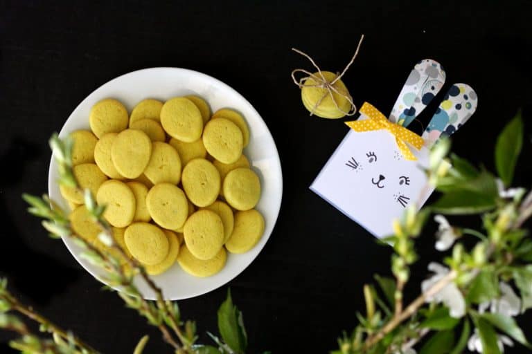 Velikonoční matcha a vanilkové sušenky