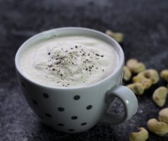 Základní veganský kešu krém
