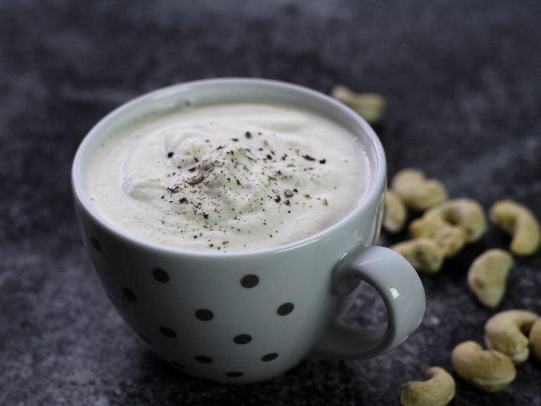 Základní veganský kešu krém