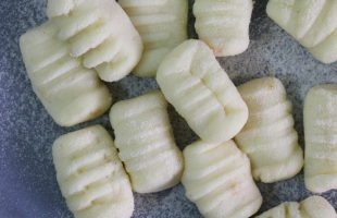 Základní recept na bramborové gnocchi