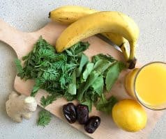 Zelené detoxikační smoothie z natí