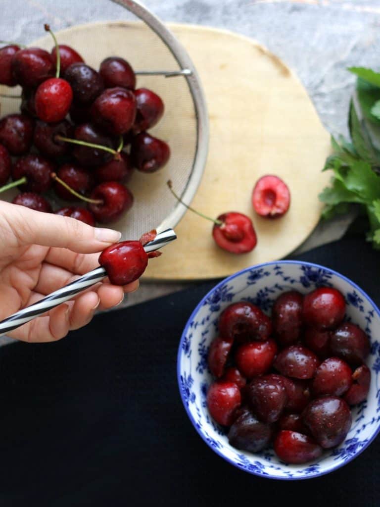 Třešňové smoothie s kakaem a čokoládou
