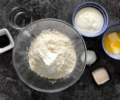 Indický kynutý chléb naan