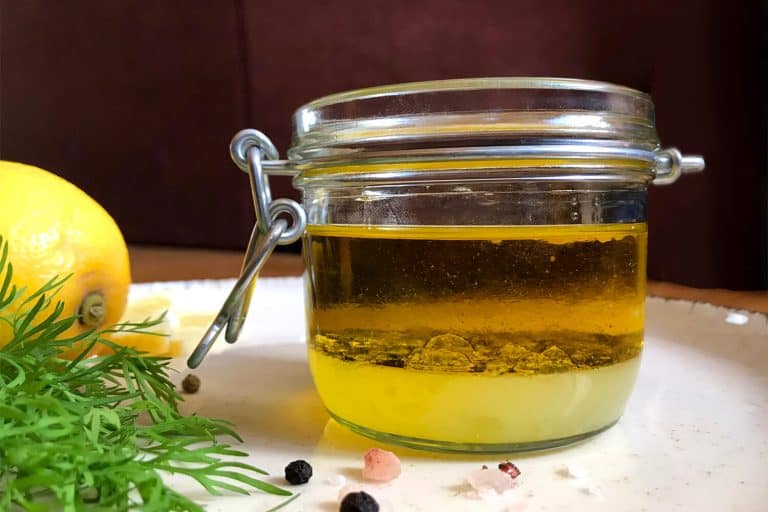 Klasická salátová zálivka vinaigrette