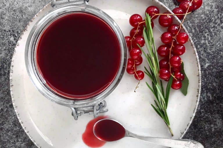 Rybízová omáčka s portským vínem